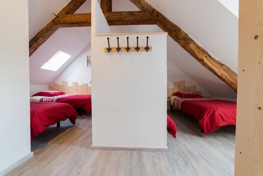 Gite La Maisonnee Sazos Ngoại thất bức ảnh
